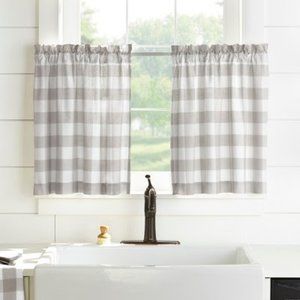 Buffalo Check Window Curtain (Set of 2)
